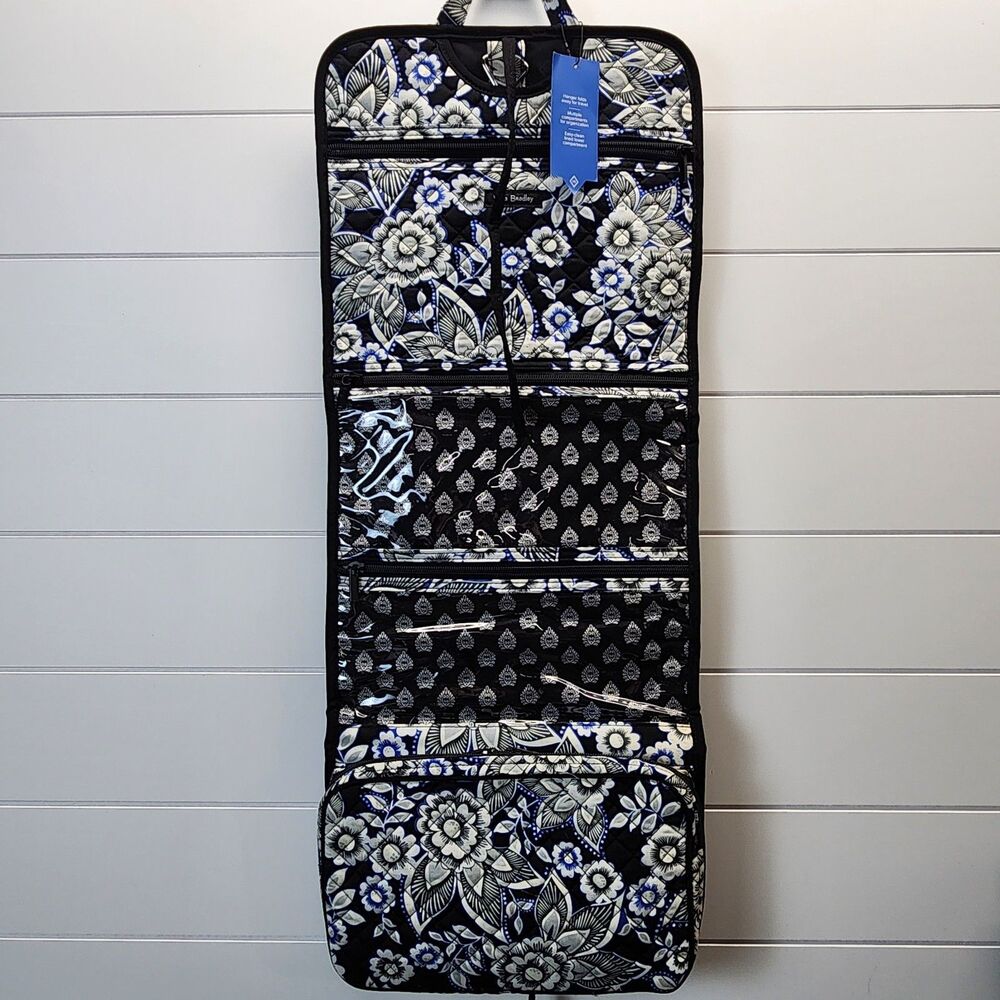 VERA BRADLEY Iconic Hanging Travel Organizer Cosmetics Snow Lotus NWT Discontinu